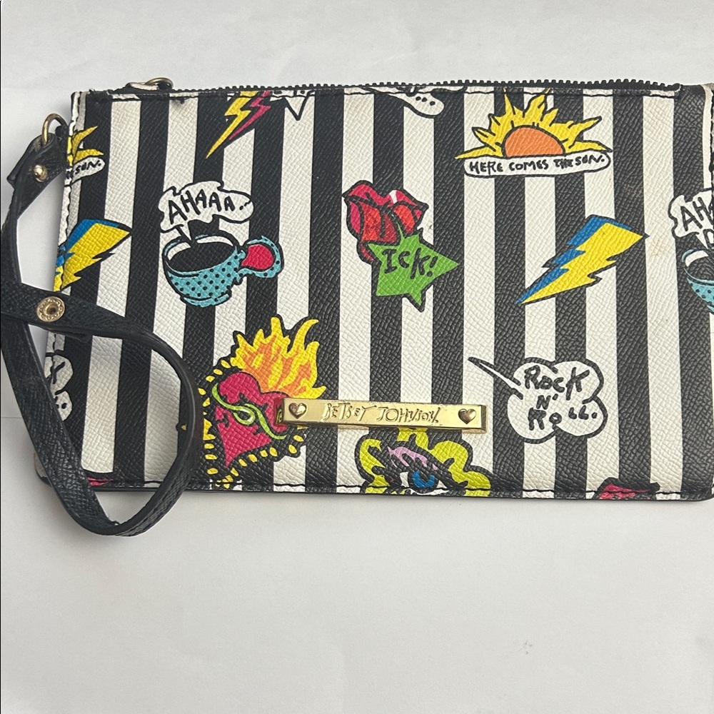 Betsey Johnson Comic Pop Art Wristlet
